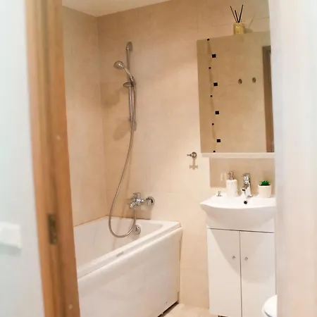 Panoramic Sea View -11th Floor *