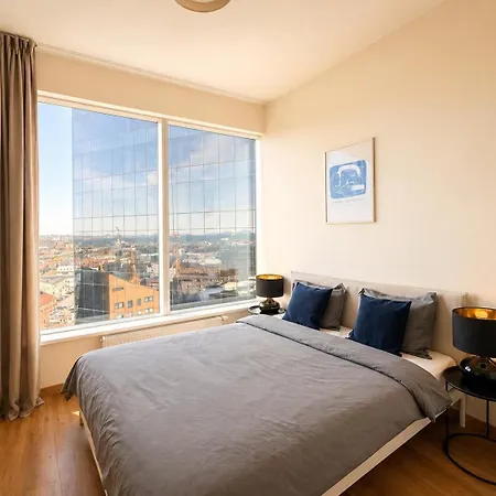 Panoramic Sea View -11th Floor